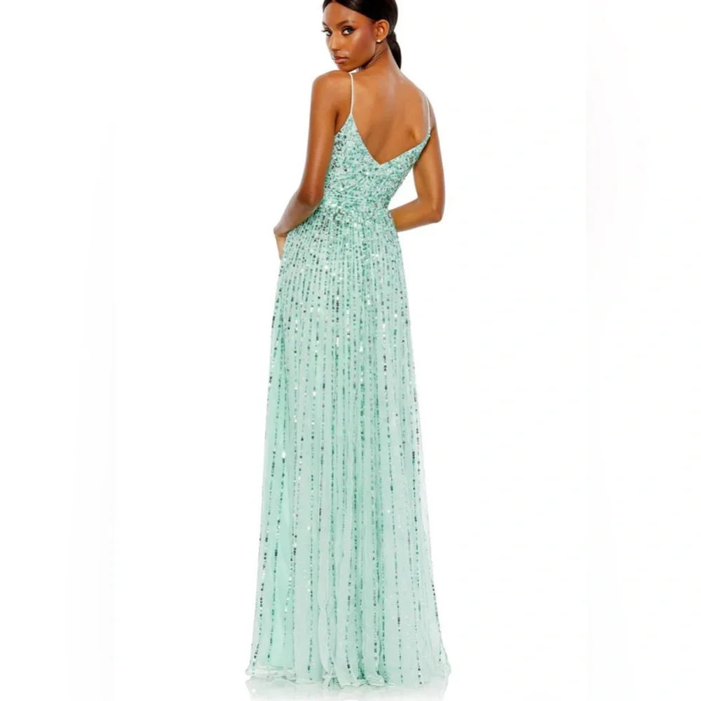 Sequined sleeveless wrap over A-line gown - Picture 2 of 3